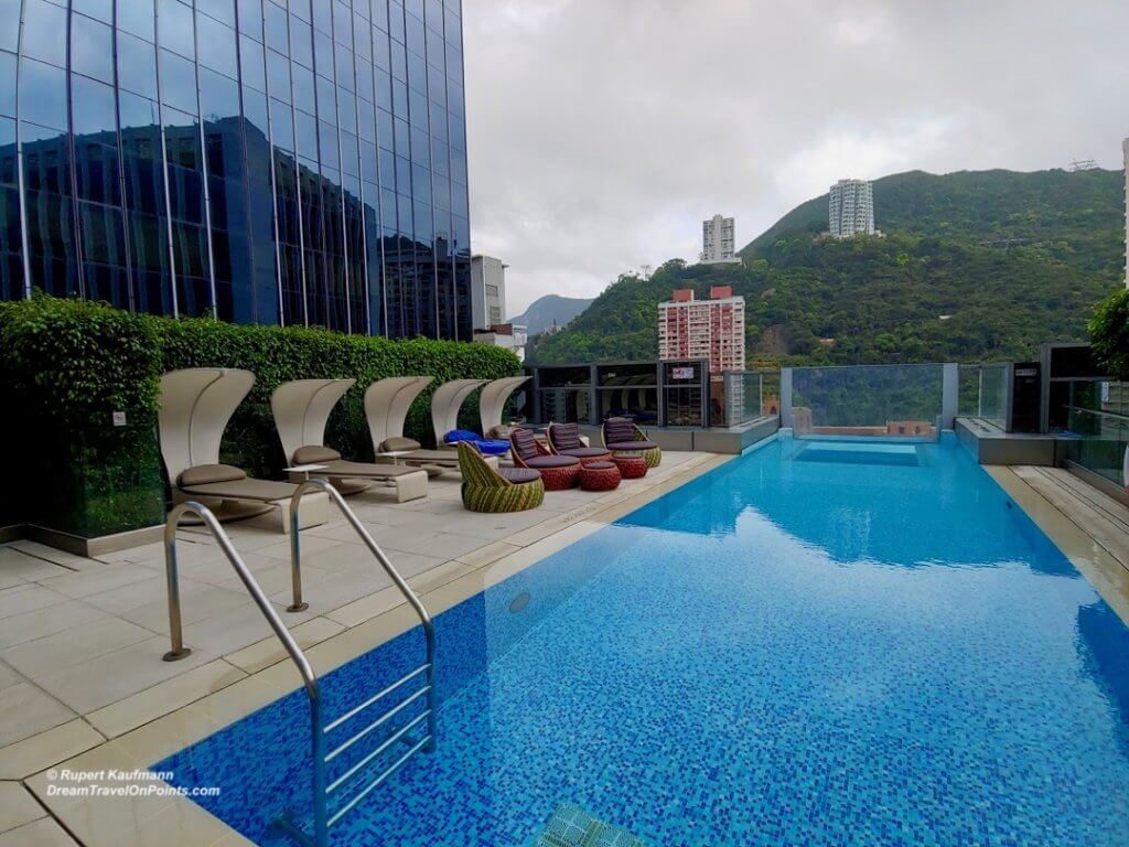 hotel indigo san diego swimming pool